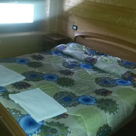 Rifugio Bazena מלון ברמה אקונומית *