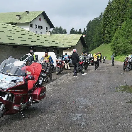Rifugio Bazena * Breno